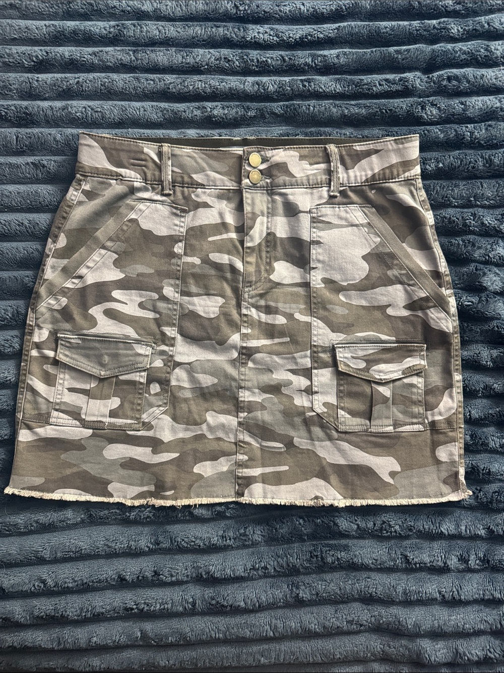 Democracy “Ab” Solution Blue Camo Cargo Mini Skirt, Size 10